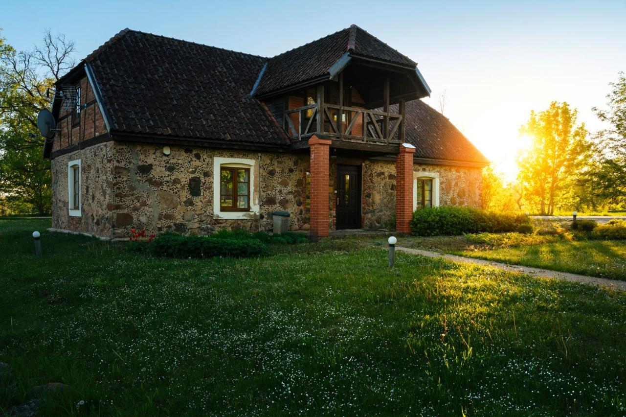 Jaunmoku Palace Complex Hotel Туме Экстерьер фото