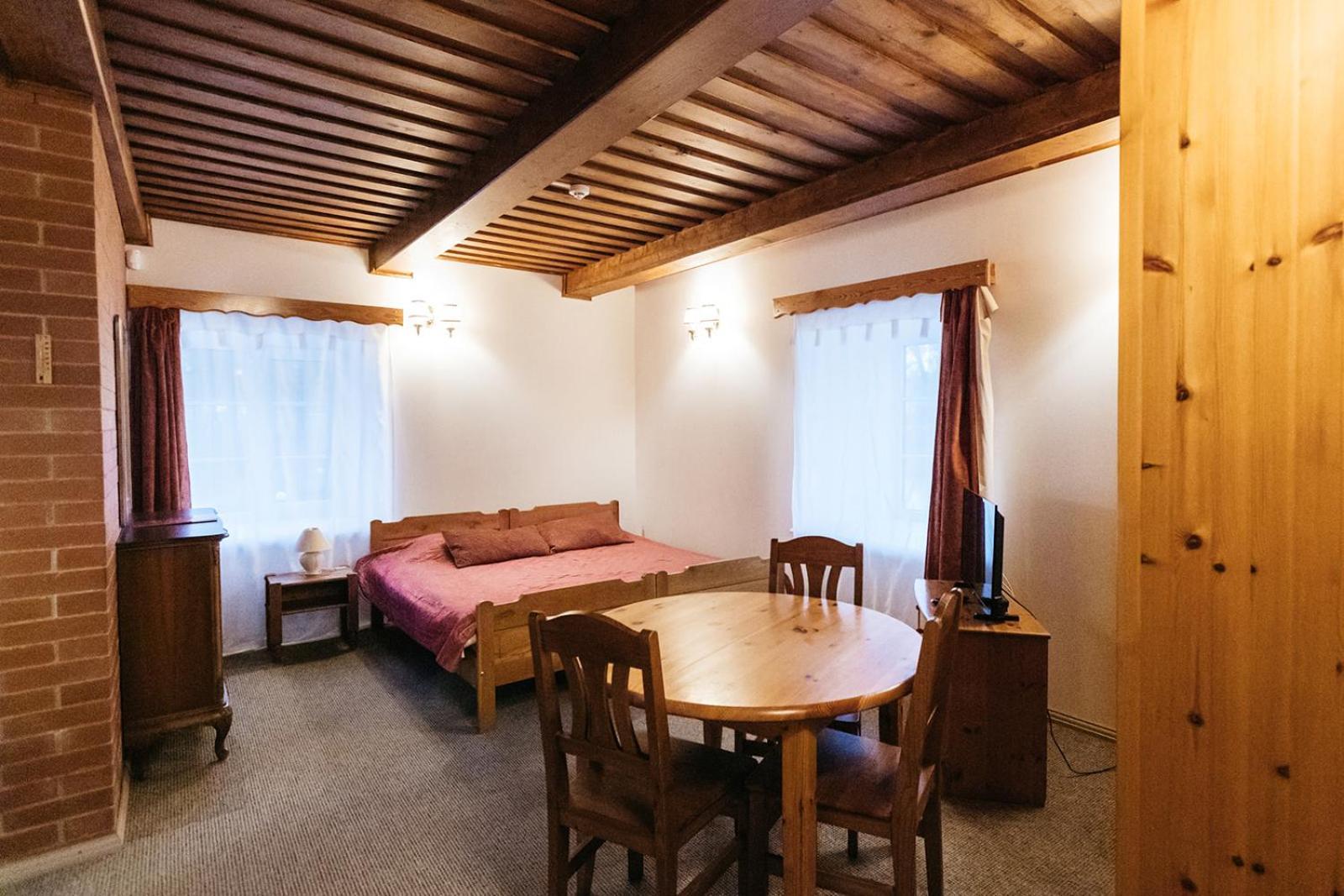 Jaunmoku Palace Complex Hotel Туме Экстерьер фото